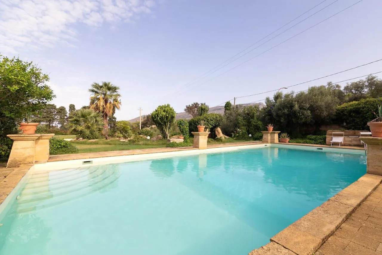 Donna Vittoria - Grande Apartment Trapani Italy